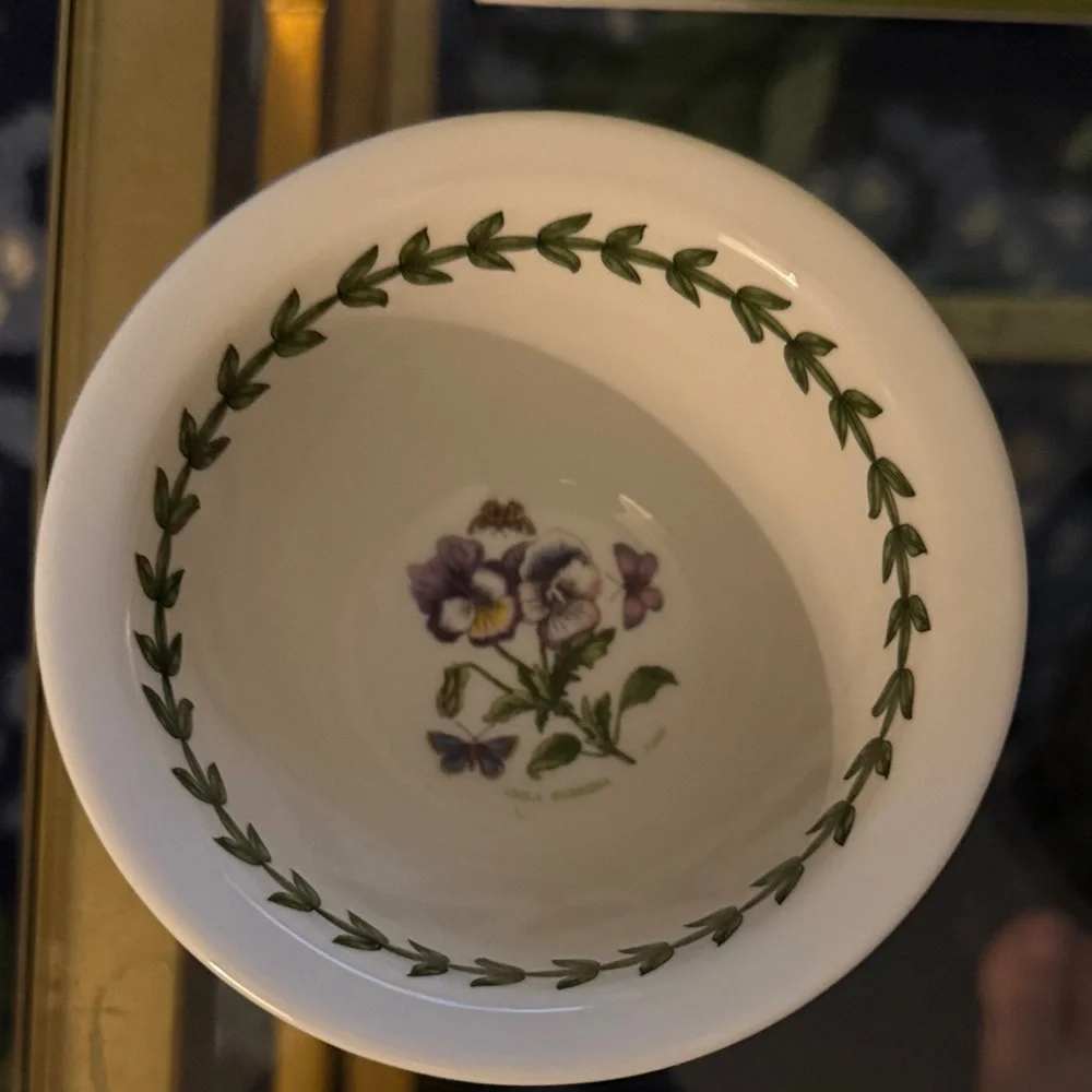 NIB Portmeirion Floral Motif Bowl Set - Green and Purple